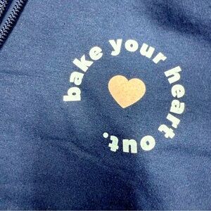“Bake Your Heart Out” Navy Blue Hoodie Women’s Size Large